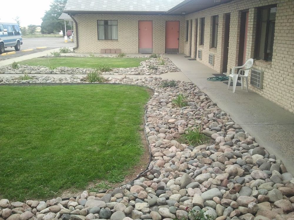 Country Manor Motel Watkins Exterior photo